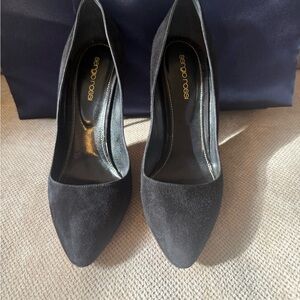 Sergio Rossi Elegant Black Heels